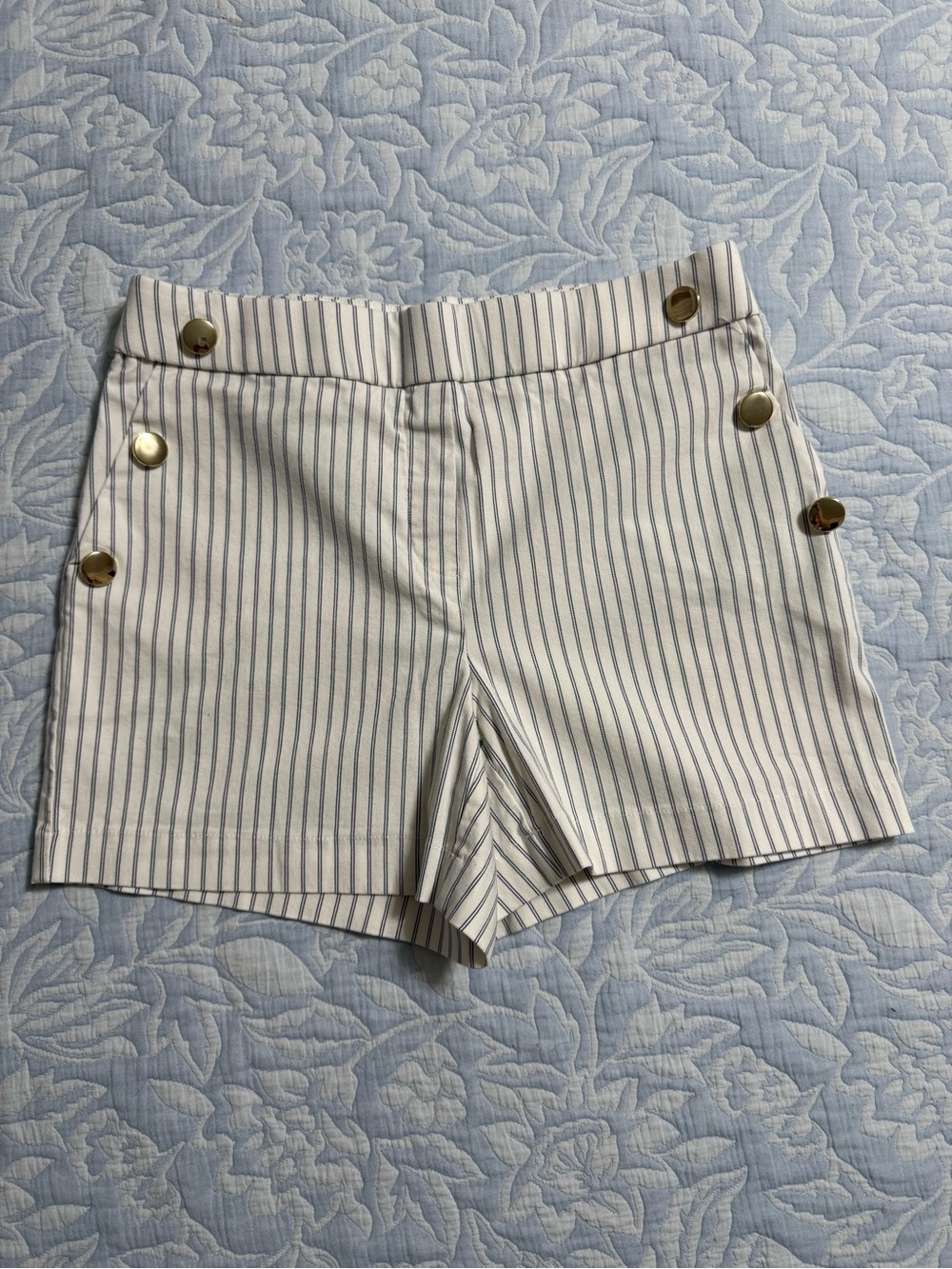 Jules & Leopold White with Navy Pinstripe Sailor Button Shorts